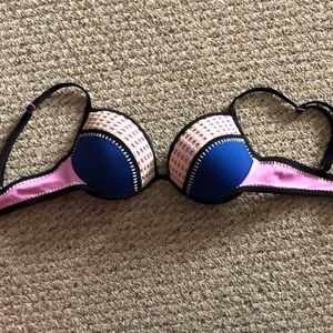 Victoria’s Secret bikini top